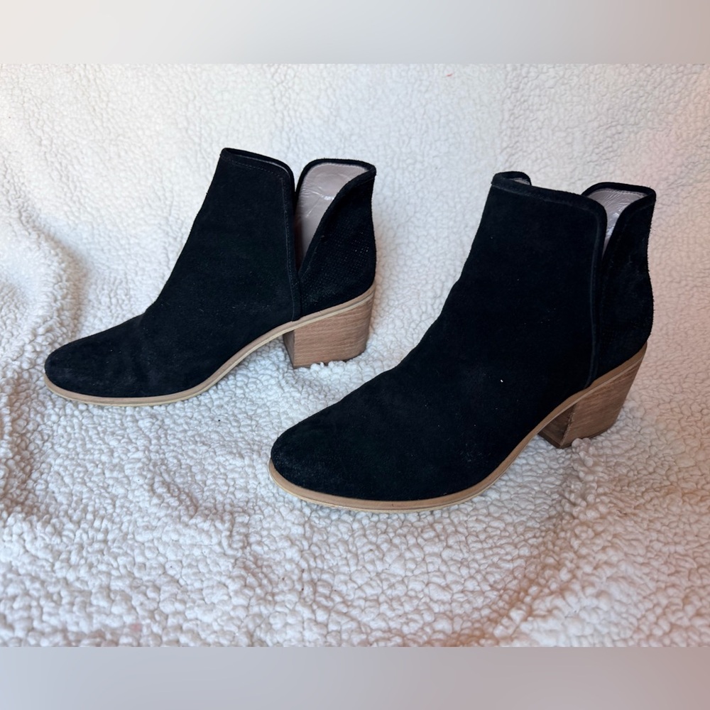 Nordstrom B.P. Black Suede Ankle Booties